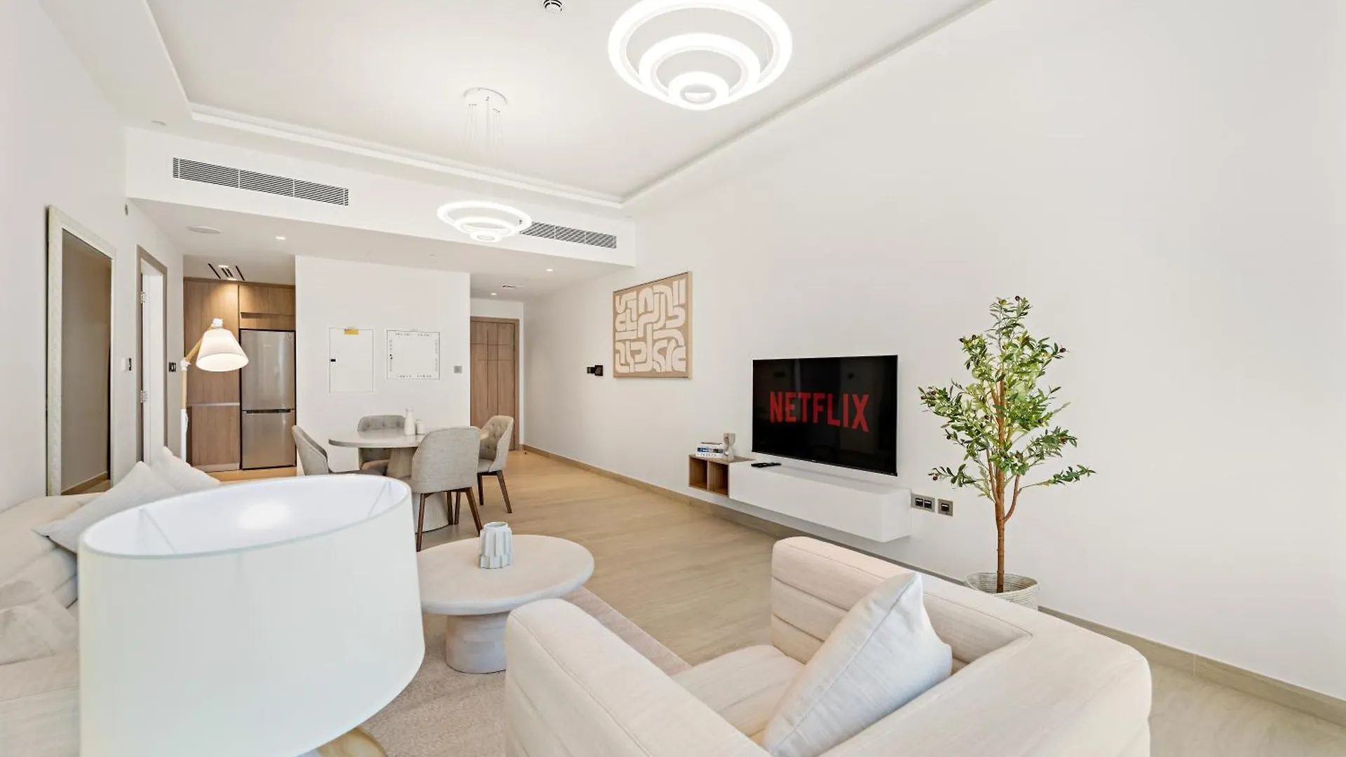Stylish 1 Bedroom Apartment Close To Jbr Beach Dubai