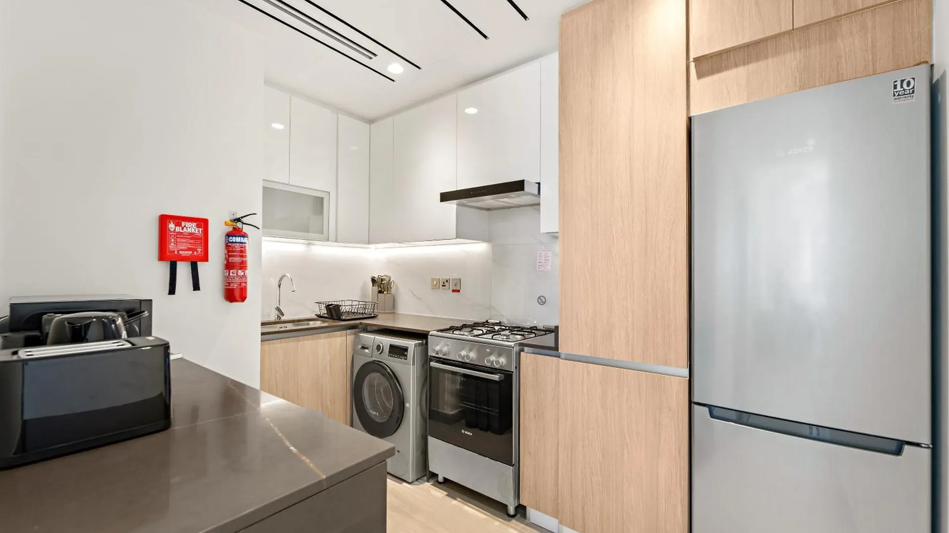 Stylish 1 Bedroom Apartment Close To Jbr Beach Dubai